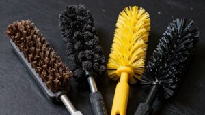 wheel brush types and usage timing
